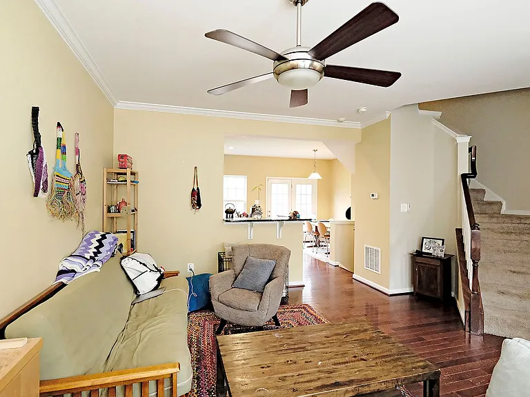 814 Rock Creek Rd — Photo 2