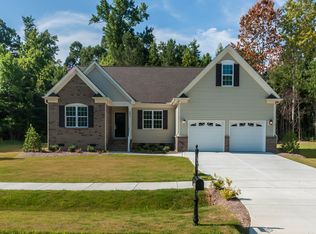 595 Clubhouse Dr, Youngsville, NC 27596