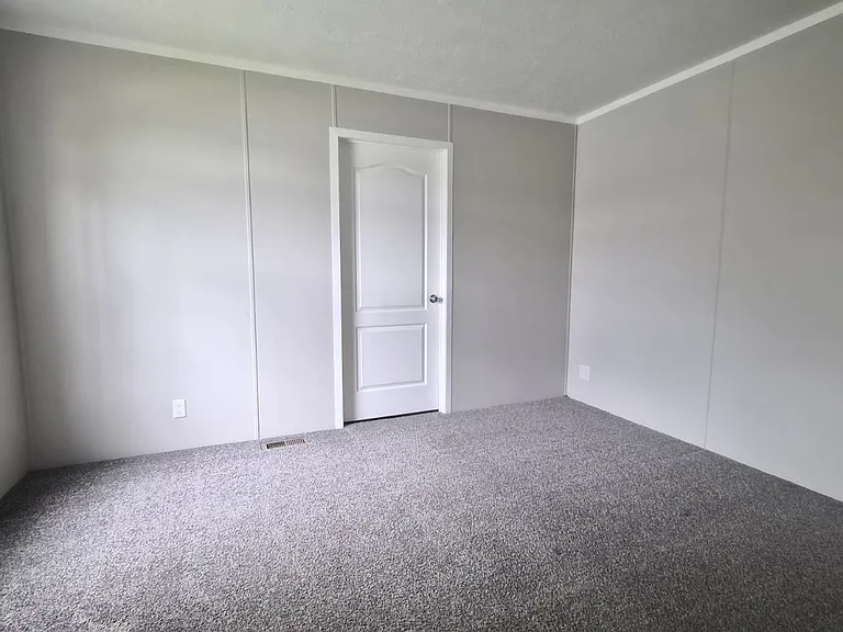 11 Channing Cir — Photo 5