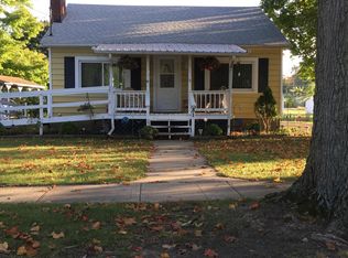 81 Hawley St, Quincy, MI 49082