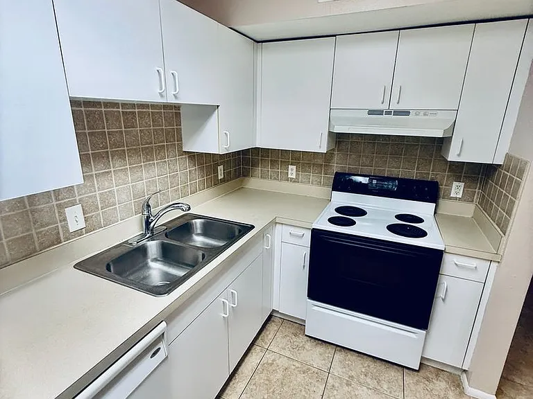 1841 Long Iron Dr #806 — Photo 16