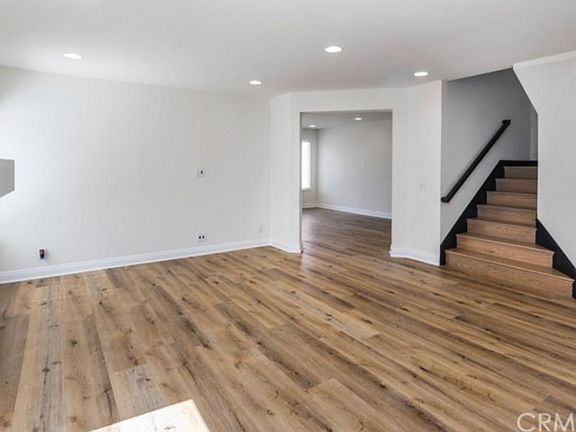 2nd image of 24653 Calle Largo
