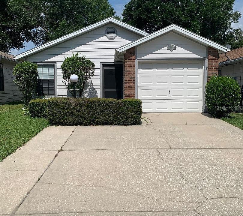 1st image of 2224 NE 39th Ave
