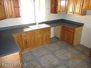 4th image of 3007 N 47th Ave