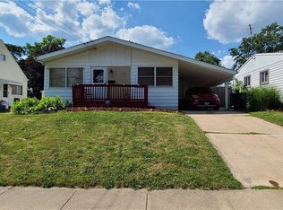 1195 Flanders Ave, Akron, OH