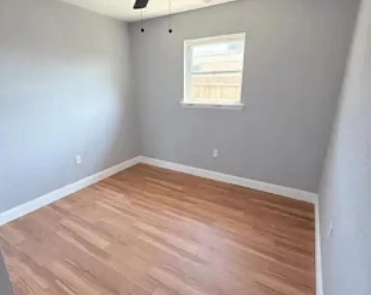 1908 Morrison Dr — Photo 14