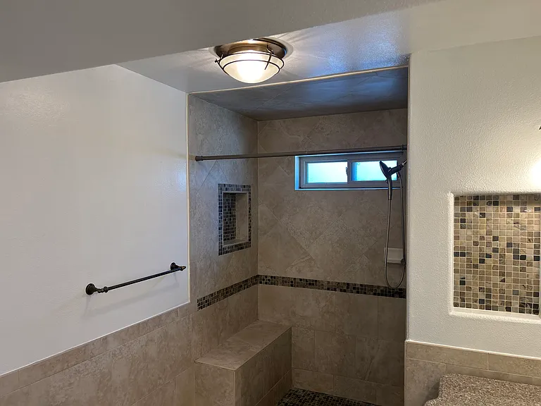 8808 Shaver Dr — Photo 23