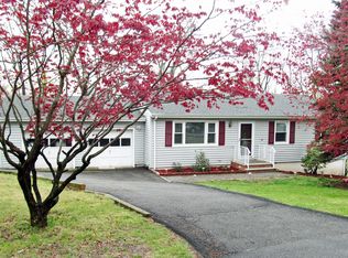 127 Marne Rd, Hopatcong, NJ 07843