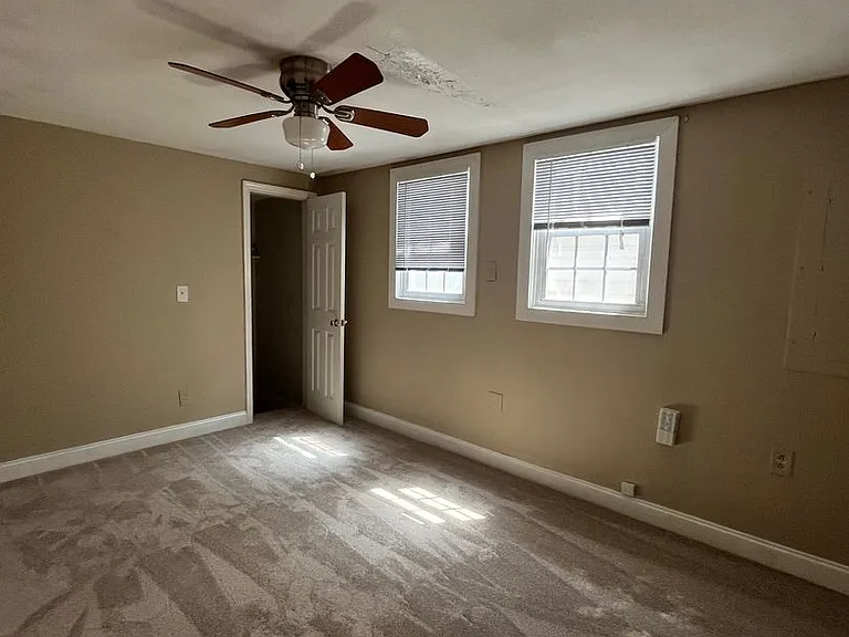 4604 Illinois Ave #B — Photo 6