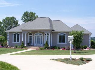 345 Rockholt Ln, Georgetown, TN 37336