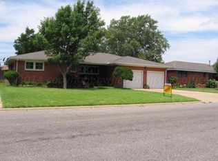 1721 Evergreen St, Pampa, TX 79065