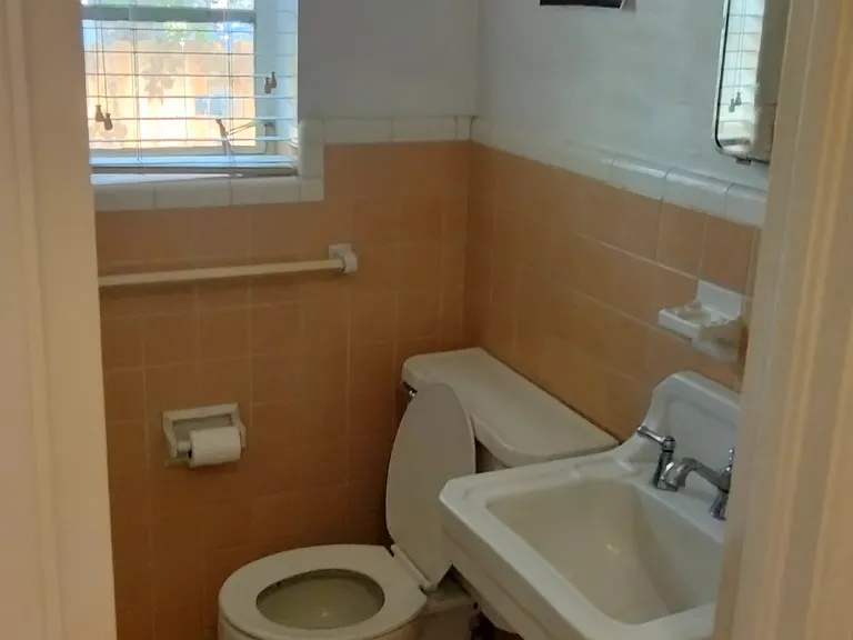 1006 Golden Oak Ct — Photo 5
