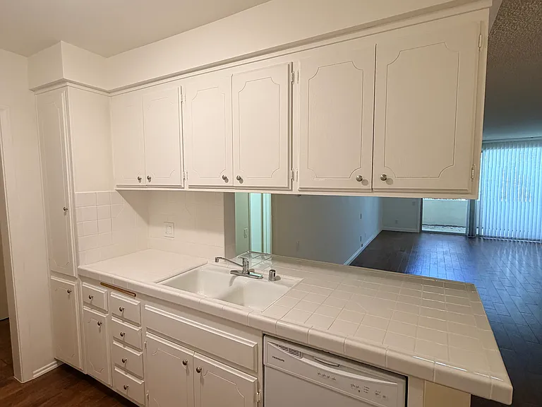11935 Dorothy St #203 — Photo 16