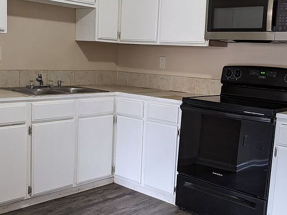 3rd image of 4332 Ericson Dr APT 3