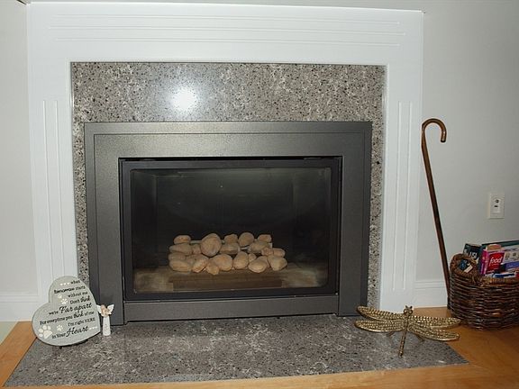 5th image of 43 Willow St
