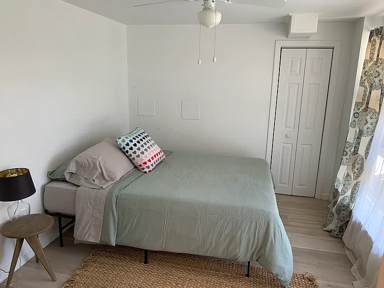 15 Marten Ave — Photo 8