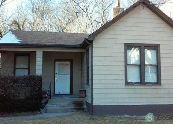 3691 Vine St #0, Cincinnati, OH 45220