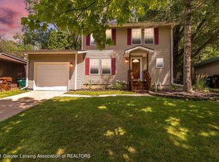 3011 Scarborough Rd, Lansing, MI 48910