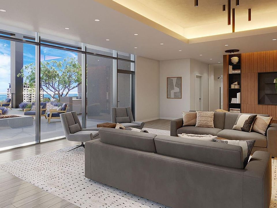 2nd image of 1300 S Wabash Ave #602