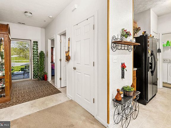 4th image of 9529 Wedge Way