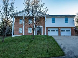 3 Bradford Ct, Washington, MO 63090
