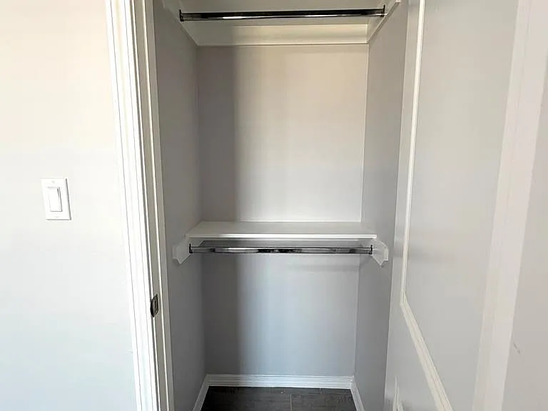 668 Foster Ln — Photo 17
