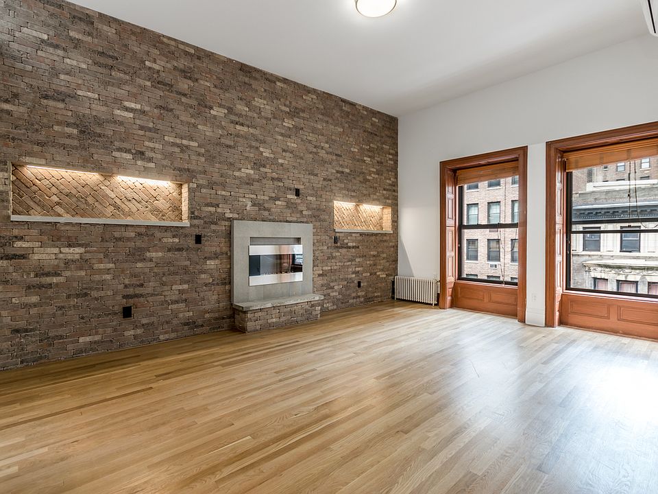 1st image of 14 W 69th St APT 15