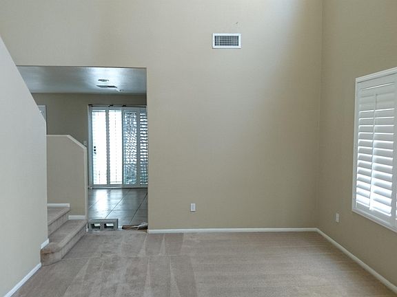 2nd image of 5671 Merced St