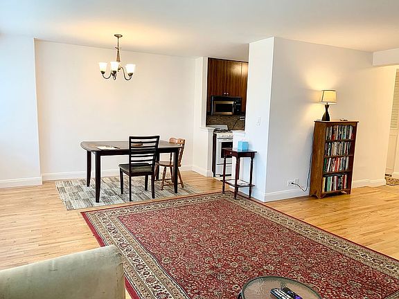 3rd image of 1785 215th St