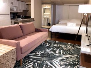 41 Grove St #A, Boston, MA 02114