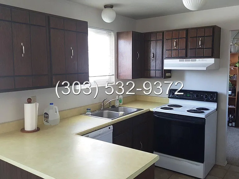 11271 Dexter Cir — Photo 2