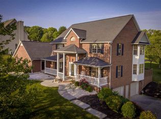 1052 Hickory View Dr, Morristown, TN 37814