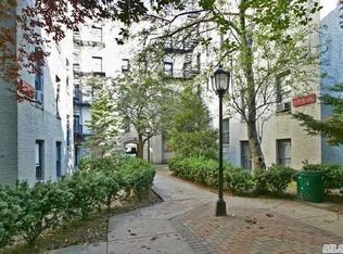 21-57 33 St #1, Astoria, NY 11377