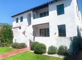 540 N Harper Ave #2, Los Angeles, CA 90048