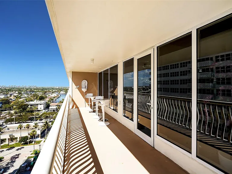 4020 Galt Ocean Dr #1406 — Photo 16