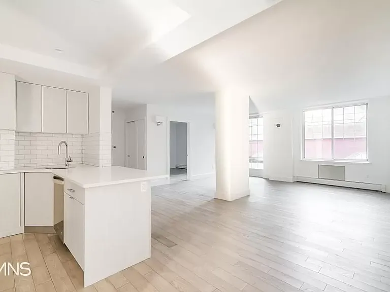 423 Ocean Pkwy #1A — Photo 1
