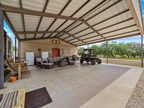 226 South Fork, Bandera, TX 78070