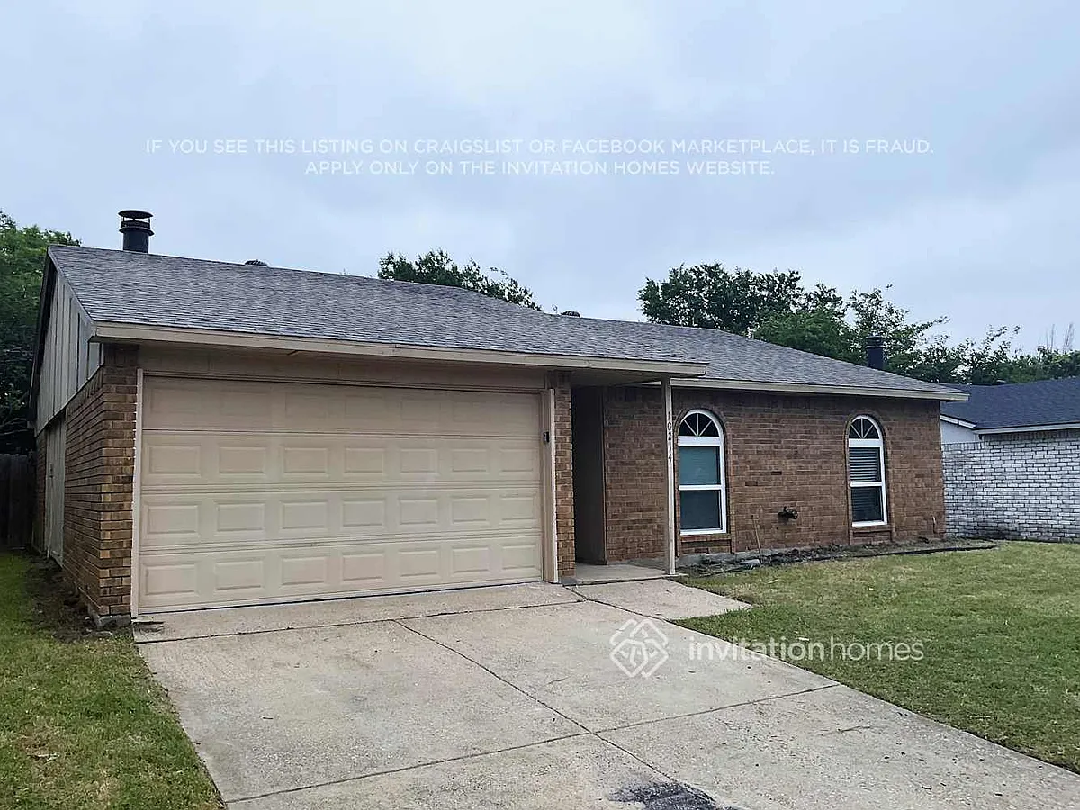 Building Photo - 10214 Deer Hollow Dr