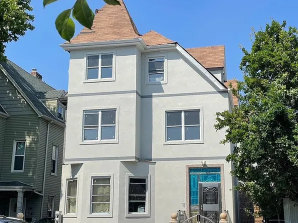 473 77th St, Brooklyn, NY 11209