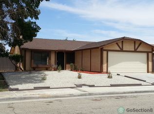 1121 Lightcap St, Lancaster, CA 93535