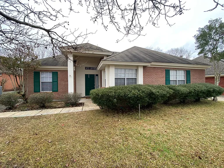 7936 Copperfield Dr — Photo 2