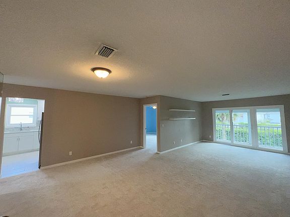 3rd image of 1494 Trafalgar Ln #N201n-201
