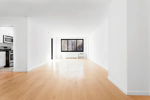 Rented by Olnick Organization | media 2
