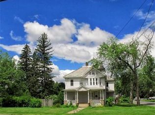 325 Main St, Easthampton, MA 01027