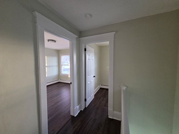 3rd image of 59 Suydam St Floor 2