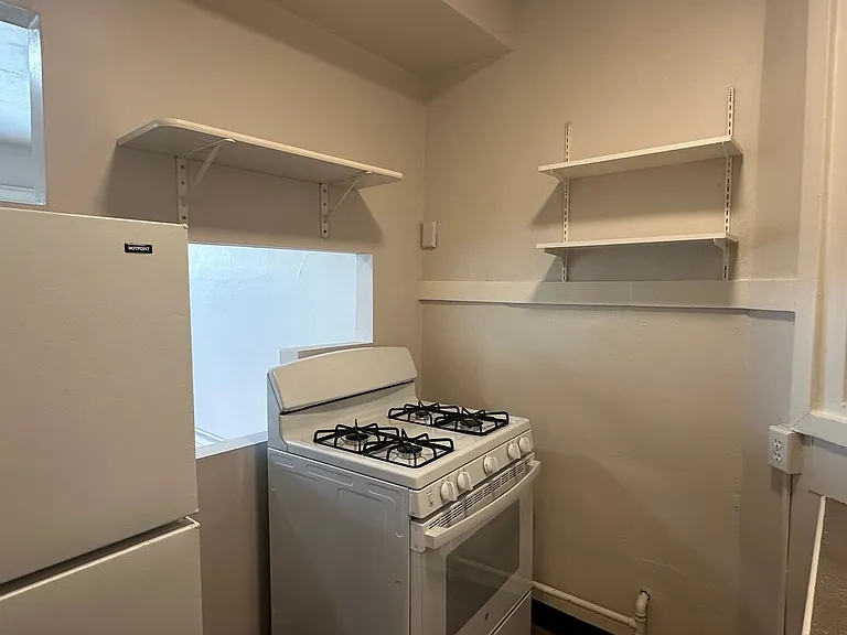 621 NW 23rd Ave — Photo 23