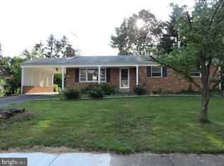 705 Anne St SW, Leesburg, VA