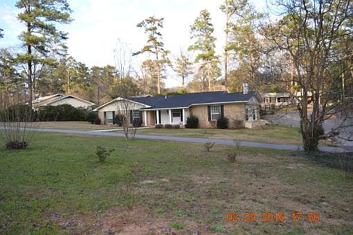 2nd image of 119 Dogwood Dr