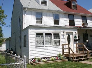 321 Market St, Marcus Hook, PA 19061