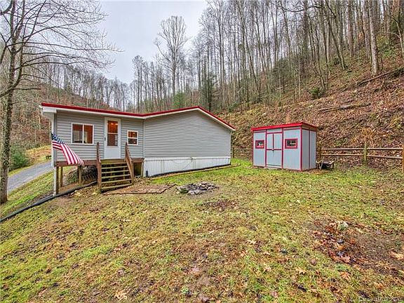 4th image of 112 Victoria Rose Ln